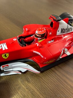 Ferrari F2003-GA 1:18 - 8