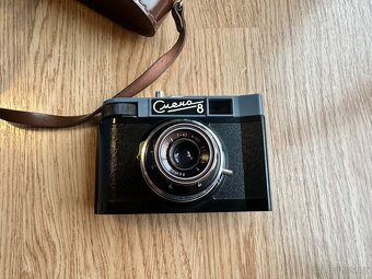 Staré fotoaparáty a expozimetry 9ks - 8