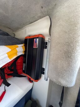 Bayliner 1952 Capri Rok Stavby 2001 Top Stav - 8