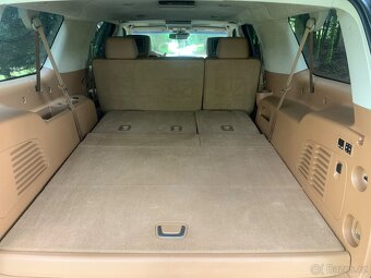 Cadillac Escalade 6.2Long V8 Platinum 8 mist EU verze - 8