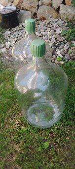 Skleněné demižony 20 l - 8