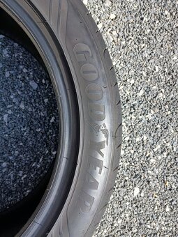 Letní pneu Goodyear 235/45/18 - vzorek 7mm - 8