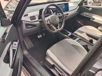 VW ID.3 Pro 150kW 92tkm Panorama WEBASTO - záruka Autodraft - 8