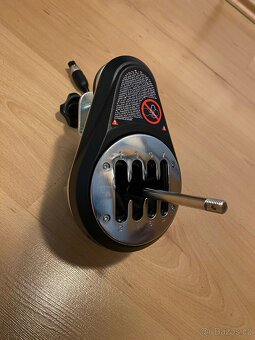TH8A Thrustmaster řadící páka - 8