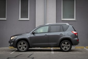Toyota RAV4 2.2l D-CAT 150 X A/T - 8