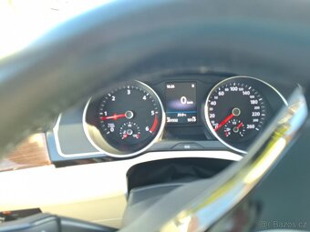 Volkswagen Passat 2.0 TDI 110 kW DSG - 8