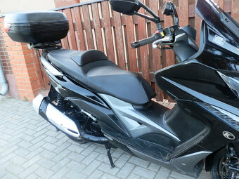 Kymco Xciting 400i ABS - 8
