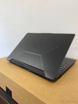 Herní notebook ASUS TUF Gaming - AMD R5/16GB/512GB/RTX 3050 - 8