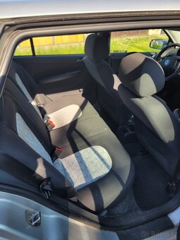 Škoda Fabia 1,4 16v - 8
