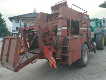Lis na slamu hesston 4700 - 8