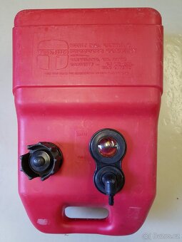 Lodní motor Mercury 15 HP - 8