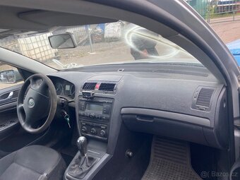 Škoda Oč 2 před fac barva 9156 (vombi) - 8