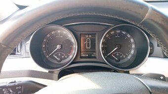 Škoda Superb 2.0 TDi 125kW DSG NAVI, KŮŽE - 8