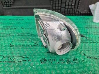pravý přední blinkr Škoda Felicia 6U0953042A - 8