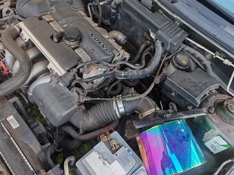 Volvo V40 2002 2.0 I 16v cca 120kw tuning SK Slavia Praha - 8