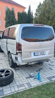 Mercedes W447 Vito zadní světla - 8