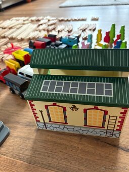 Dřevěná vláčkodráha a příslušenství - 8