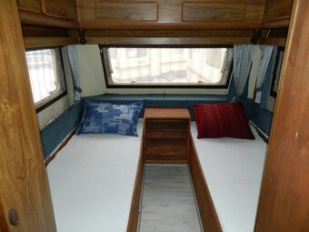 Dvouosý karavan Hymer Eriba - 8