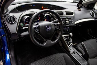 Honda Civic Tourer 1.8 i-VTEC Comfort - 8