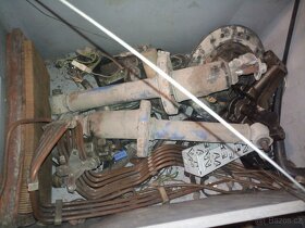 BMW 5 - e28 - náhradní díly veterán - 8