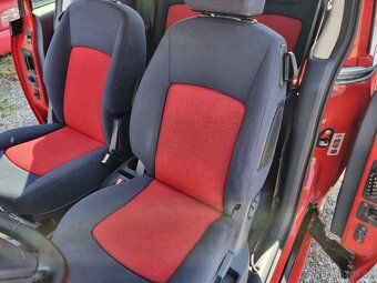 PEUGEOT 1007 1,6 16V AUTOMAT - NA NÁHRADNÍ DÍLY - 8
