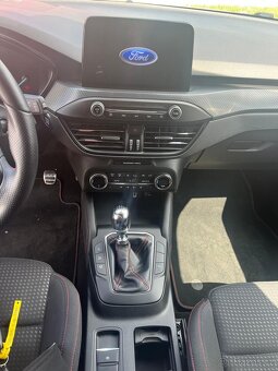 2019 Ford Focus Mk4 ST-line kombi (odpočet DPH) - 8