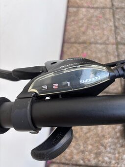 Prodám horské kolo Specialized Pitch (2019), velikost S - 8