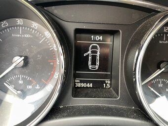Škoda Superb 2.0 TDi 125 kW DSG Patchwork - 8