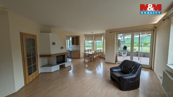Prodej rodinného domu, 6+kk, 200m², Panenské Břežany - 8