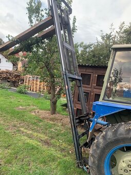 Prodám manipulační vidle za traktor. - 8