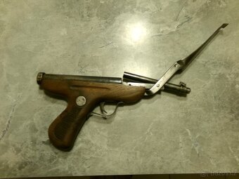 Stará vzduchová pistole EM-GE Zenit 1937-1940 - 8