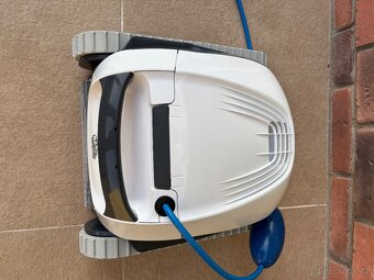 Bazénový vysavač Dolphin E10 - 8