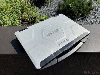 vojenský Panasonic CF-54 - 6.gen CPU / COM port / 4G LTE - 8