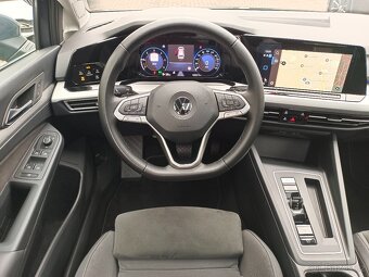 VW Golf 8 Variant 2.0TDI 85kW DSG Virtual Panorama Full LED - 8
