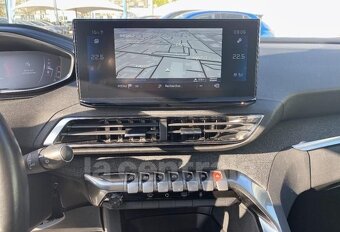 PEUGEOT 3008 II (2) BlueHDi 130 S&S ALLURE 04/2022 - 8