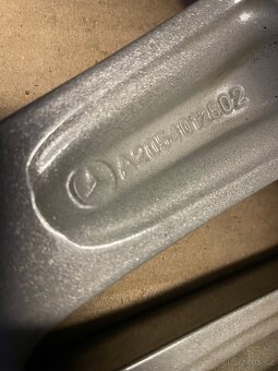 Original alu Mercedes C W205 r18 + 225/45/18 95% - 8