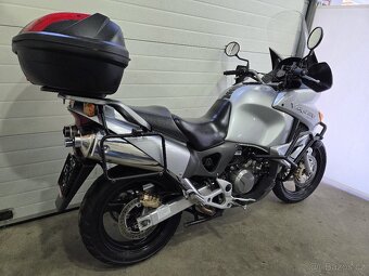 Honda XL 1000 V Varadero - 8