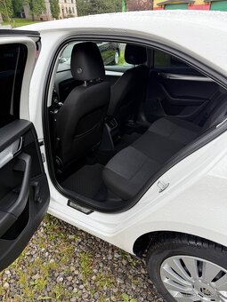 Škoda Octavia III 1.6 TDI 81 kW, r. 2016, sedan, 298 000 km - 8
