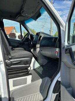Mercedes-Benz Sprinter 2.2 CDI Sanitní vůz - Manuál - 8