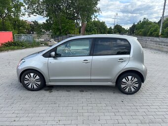 Prodám Volkswagen Up, Panorama, automat, navigace - 8
