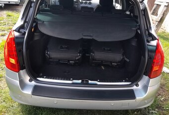 Peugeot 308 SW 1,6i 88kW   7-místný - 8