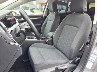 Volkswagen Golf 1,5 eTSi 110kW DSG Life ČR 1.maj 16V eTSi EV - 8