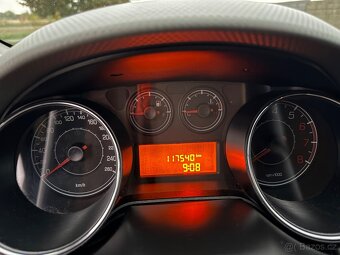 Fiat Bravo - 2011 - 1.4i 66kW - najeto pouze 117.540Km - 8