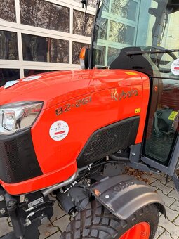 Traktor KUBOTA B2261H Zimní set - 8