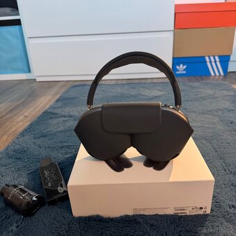 AirPods Max vesmírně šedá - 8