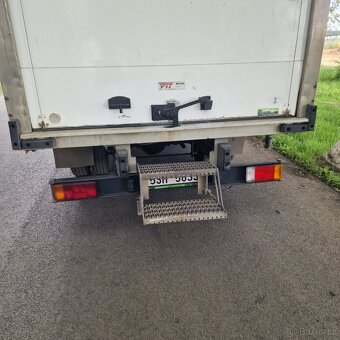 Iveco Daily 35 C 12 - chlaďák-bedna do 3,5t. - 8