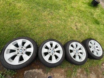 Prodám BMW E90 330i 200kw manuál 4x4 - 8