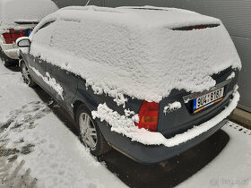 Ford Focus 2,0 16V 96kW EDDF COMBI 2002 - DILY+XENONY - 8