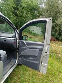 Mercedes Viano 2.2 CDi - náhradní díly - 8