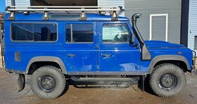 Land Rover Defender 110 STW - 8